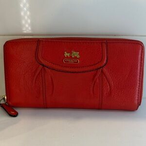 Coach Red Leather Accordion Zip Wallet Turnlock Flap Vintage Organizer